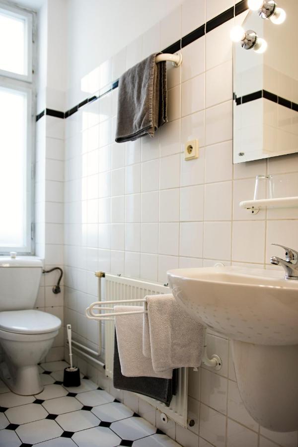 Vila Josefina Prag Exteriör bild