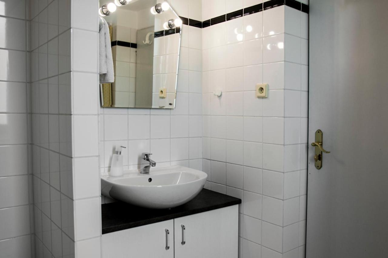 Vila Josefina Prag Exteriör bild